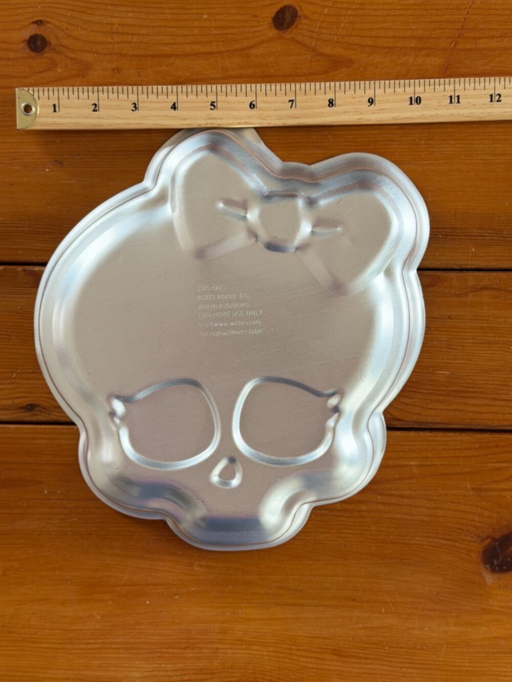 Wilton Monster High Cake Pan (Rare and Collectible) - Picture 5 of 5